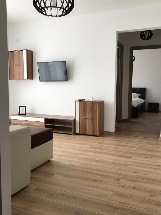 Executive Apartments 2 Craiova Esterno foto